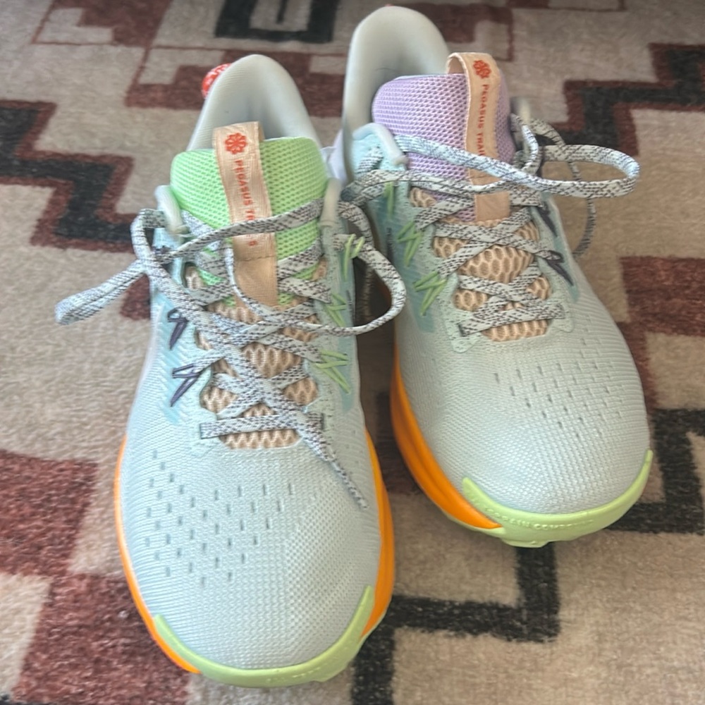 Nike trail running shoes